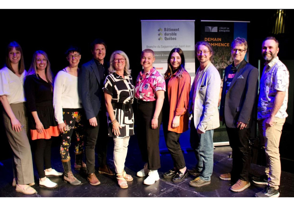 Conf&eacute;rence d&eacute;carbonation&nbsp;- Le r&ocirc;le du b&acirc;timent durable&nbsp;: un enjeu qui pr&eacute;occupe &eacute;galement les r&eacute;gions